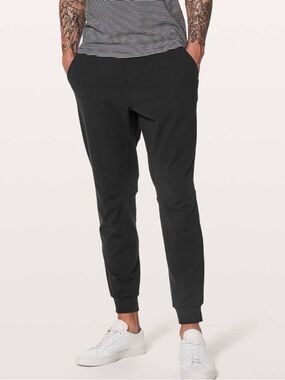 Lululemon intent jogger 30” size medium black